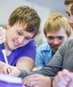 Gymnasieelever får mulighed for at prøve studielivet på egen krop, når de onsdag til fredag er i studiepraktik på Aarhus Universitet. Foto: Roar Lava Paaske/AU Kommunikation